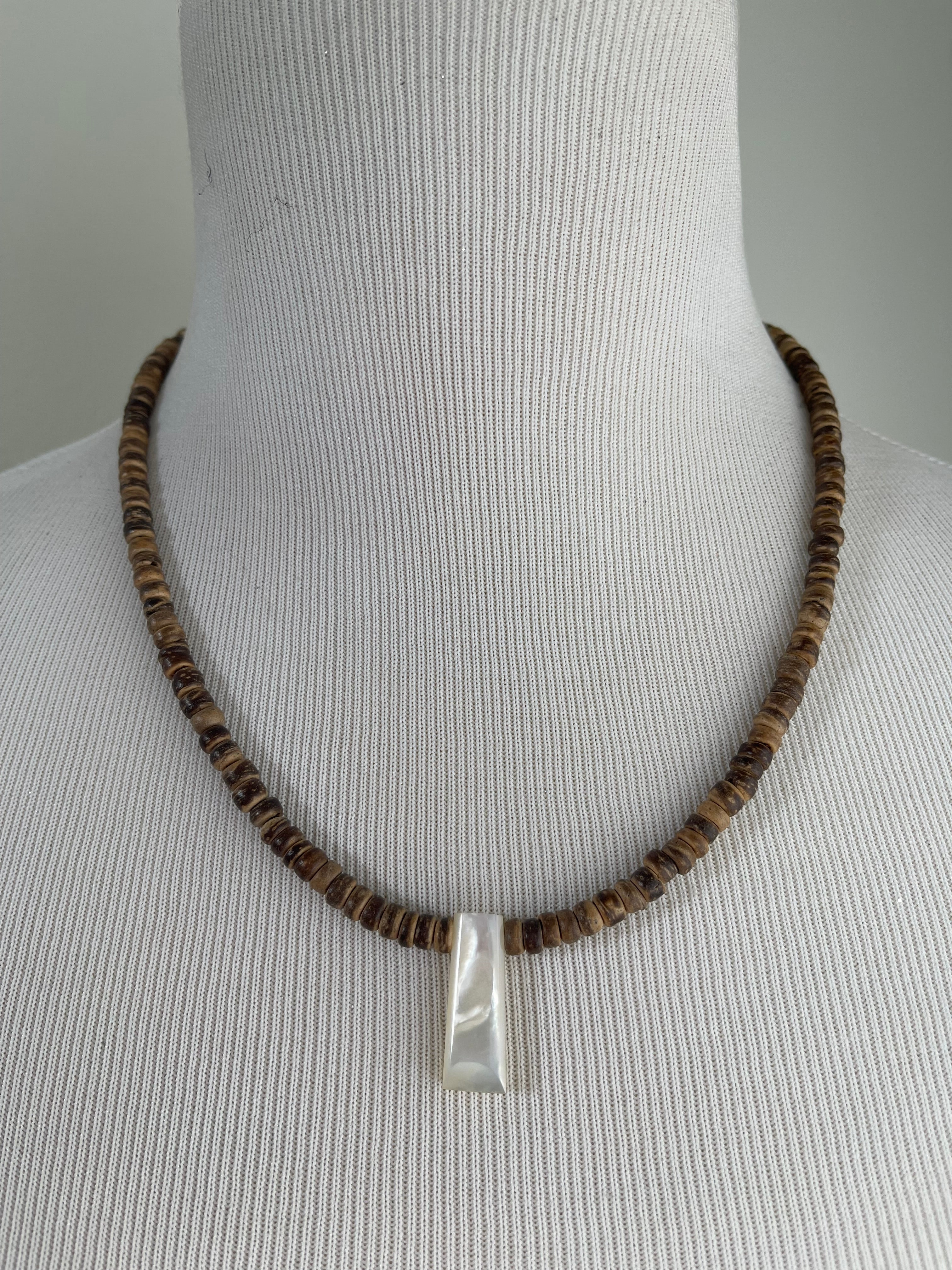 Mother of Pearl and Wood Necklace
